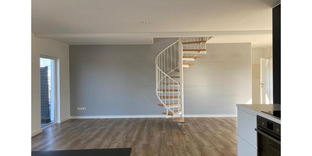 Moderne Penthouse-Gewerbefläche in Feldrandlage in Großostheim 2 zimmer