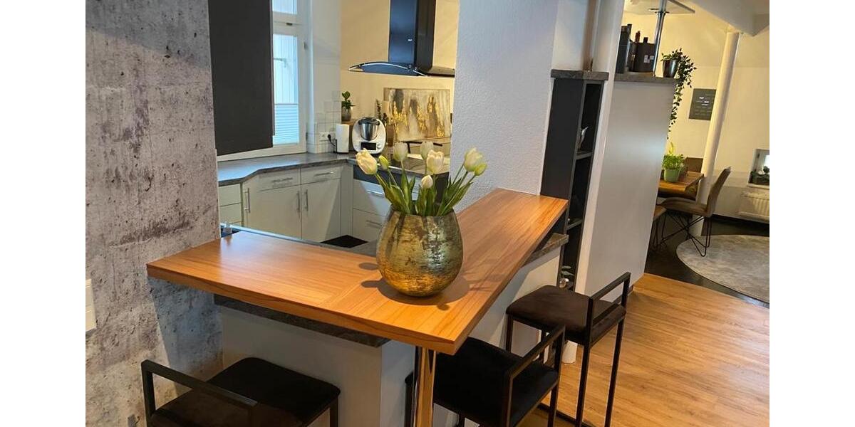 Dachgeschoßwohnung Ertingen - 3 Zimmer, 130 m&sup2;, 1.250&euro; | Angebot:25936834