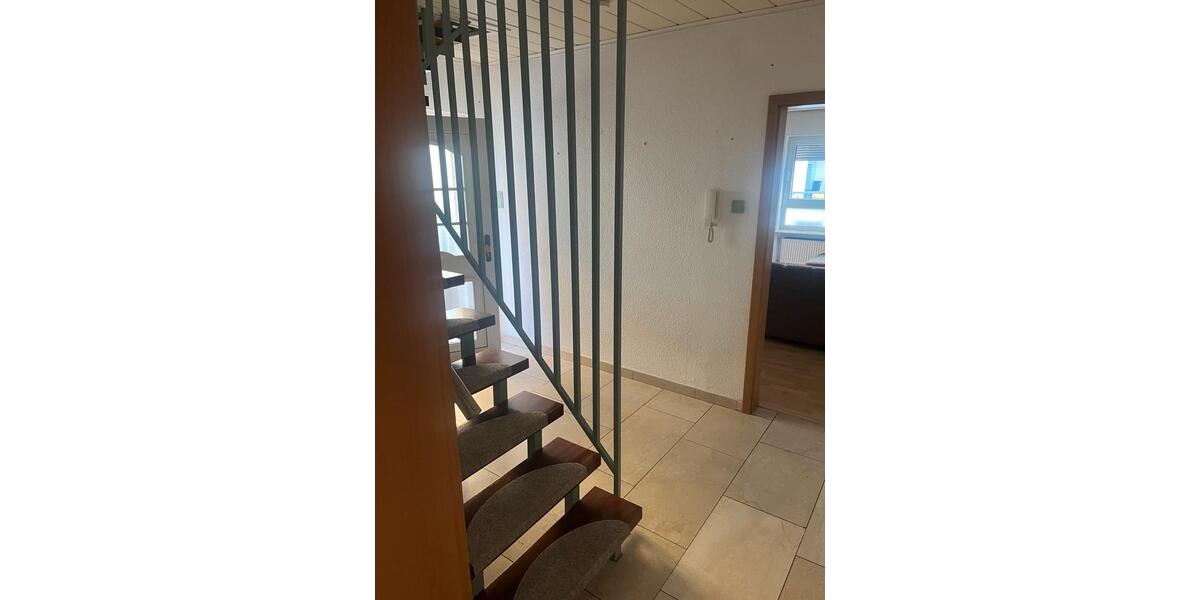 Doppelhaushälfte Hungen - 3 Zimmer, 95 m&sup2;, 750&euro; | Angebot:26216373