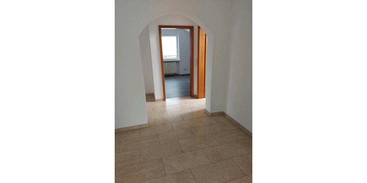 Etagenwohnung Freihung - 4 Zimmer, 90 m&sup2;, 700&euro; | Angebot:26089265