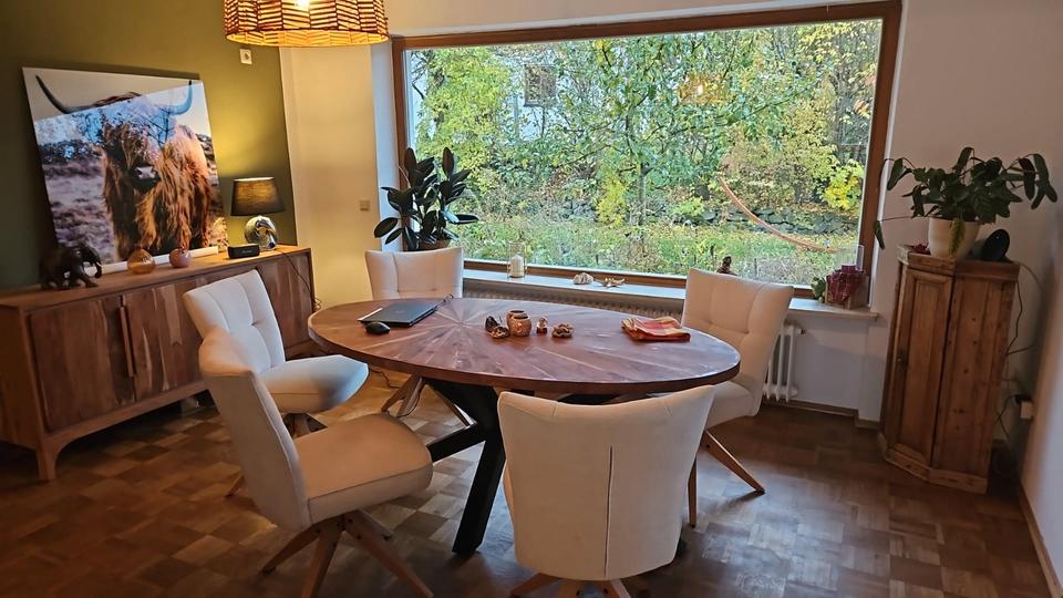 Etagenwohnung Münsing - 1 Zimmer, 180 m&sup2;, 750&euro; | Angebot:26694700