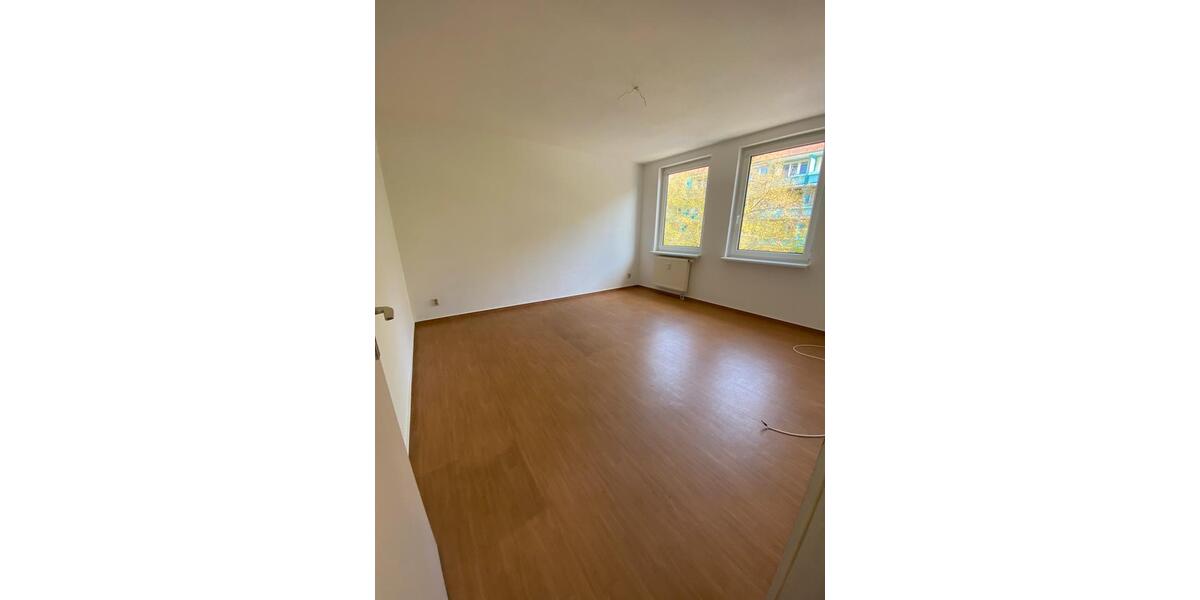 Etagenwohnung Pasewalk - 2 Zimmer, 65 m&sup2;, 450&euro; | Angebot:26419014