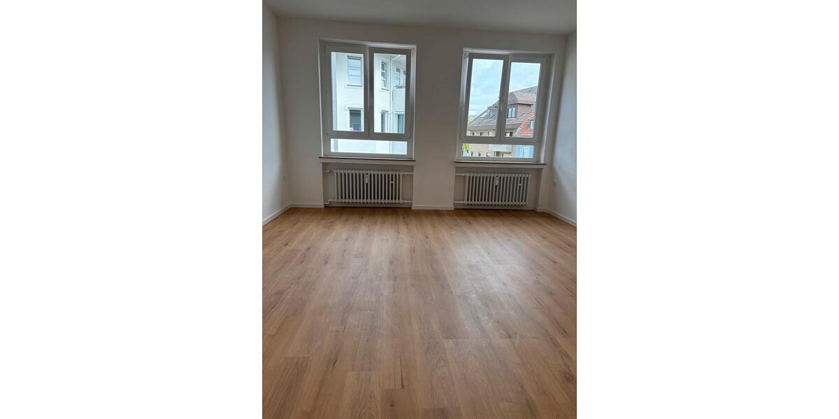 Etagenwohnung Herford - 4 Zimmer, 110 m&sup2;, 950&euro; | Angebot:26294678
