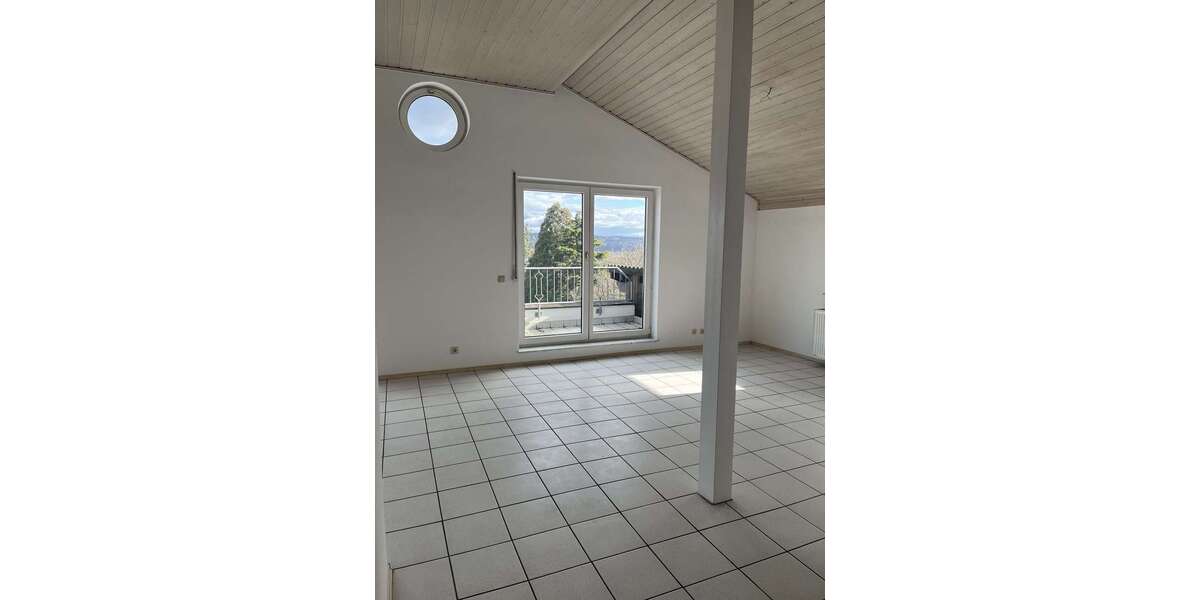 Etagenwohnung Münster-Sarmsheim Sarmsheim - 3 Zimmer, 110 m&sup2;, 985&euro; | Angebot:24789649