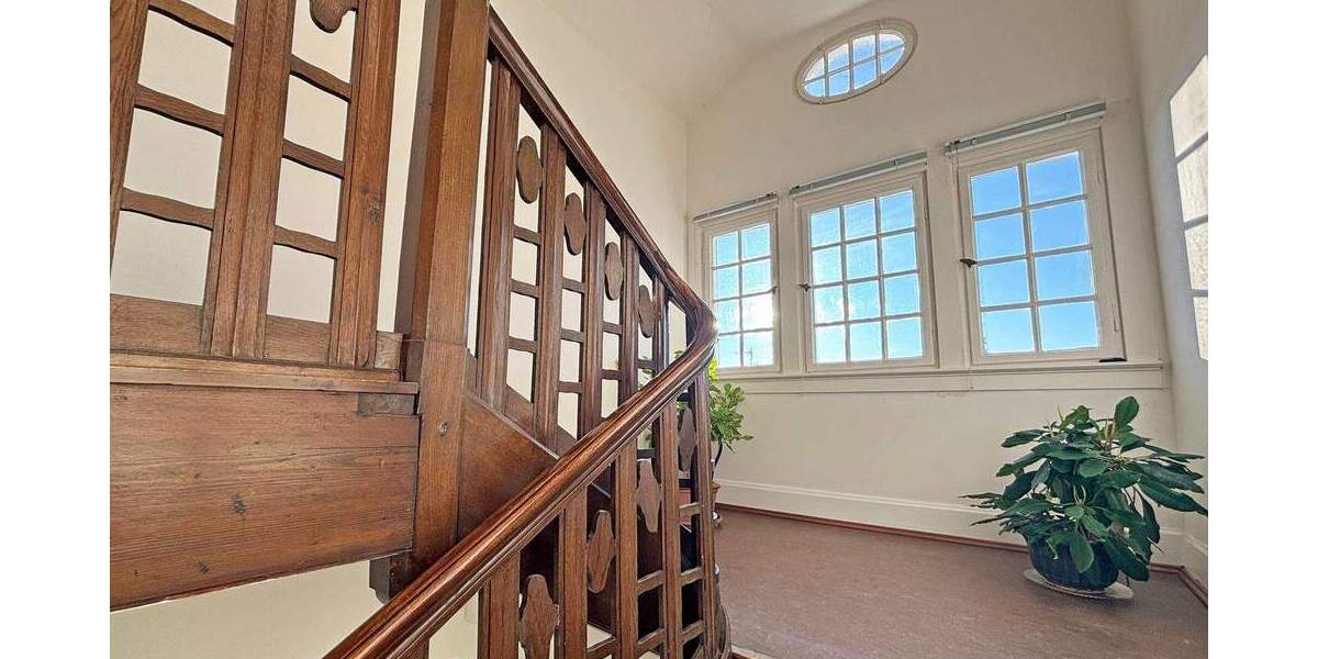 Etagenwohnung Stuttgart Sonnenberg - 4 Zimmer, 108 m&sup2;, 2.150&euro; | Angebot:25215153