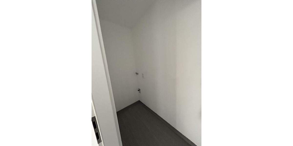 Exklusive Wohnung mit großem Balkon und 2 Tageslichtbädern 3 zimmer