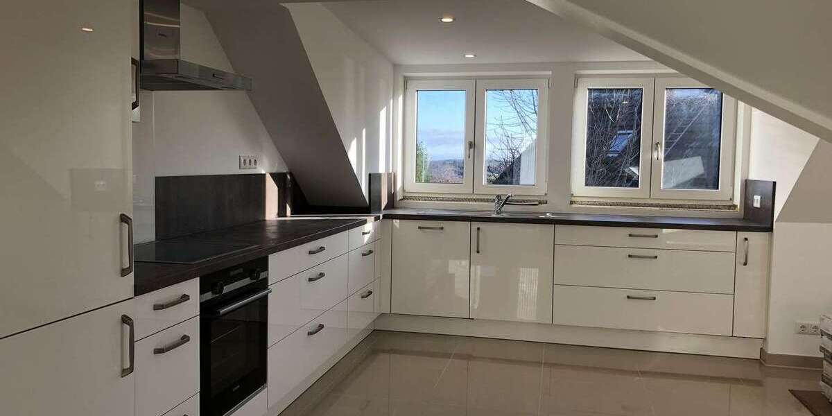 Etagenwohnung Plön - 2 Zimmer, 86 m&sup2;, 1.060&euro; | Angebot:25158880