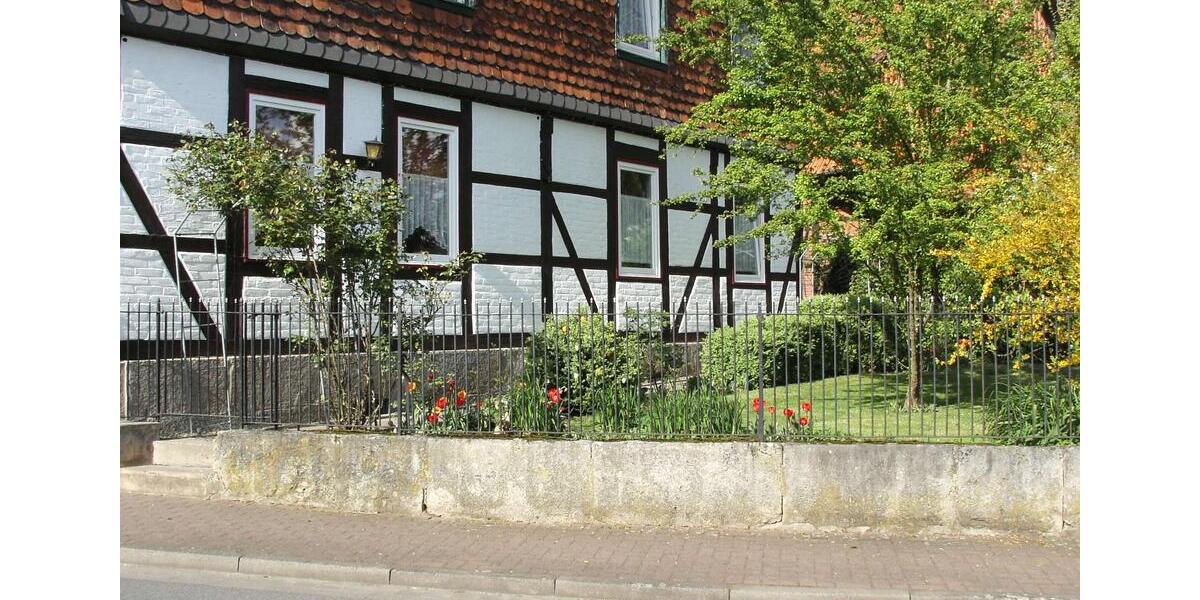 Helle Wohnung in ruhiger Lage in Kalefeld! 3 zimmer