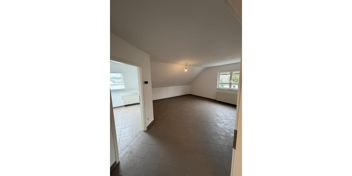 Dachgeschoßwohnung Wadern - 2 Zimmer, 56 m&sup2;, 500&euro; | Angebot:25048103