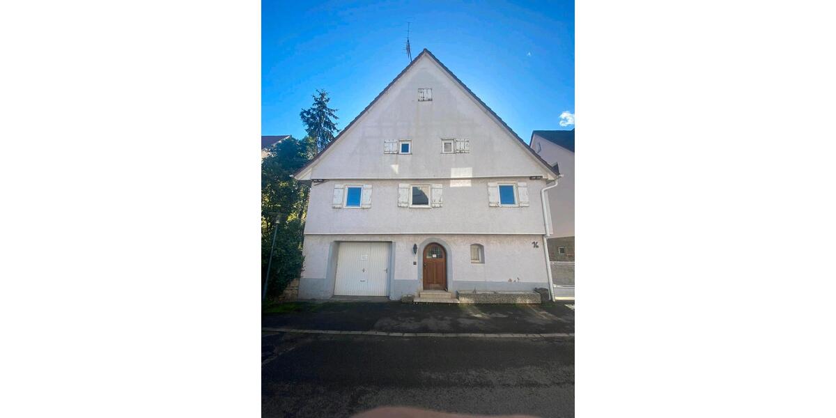 Einfamilienhaus Kirchheim am Neckar - 6 Zimmer, 120 m&sup2;, 1.400&euro; | Angebot:26665531