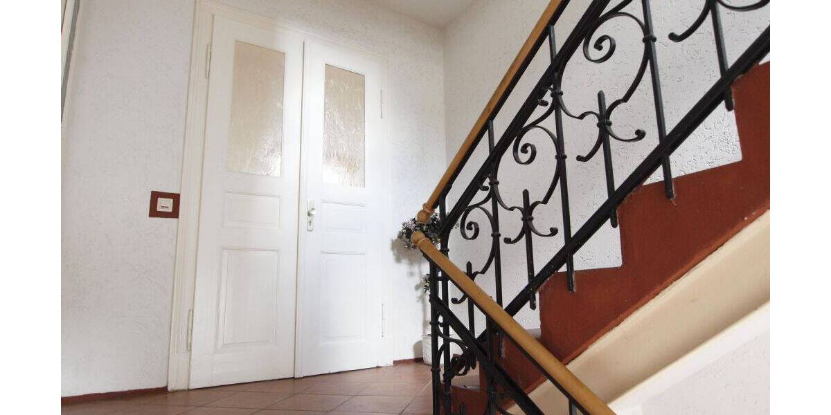 Etagenwohnung Frankenberg - 2 Zimmer, 51 m&sup2;, 320&euro; | Angebot:26570581