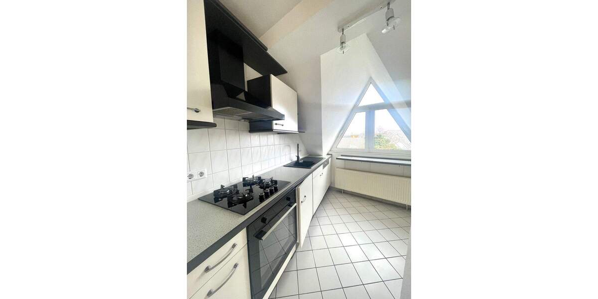 Etagenwohnung Kaiserslautern Innenstadt - 3 Zimmer, 80 m&sup2;, 720&euro; | Angebot:25800235