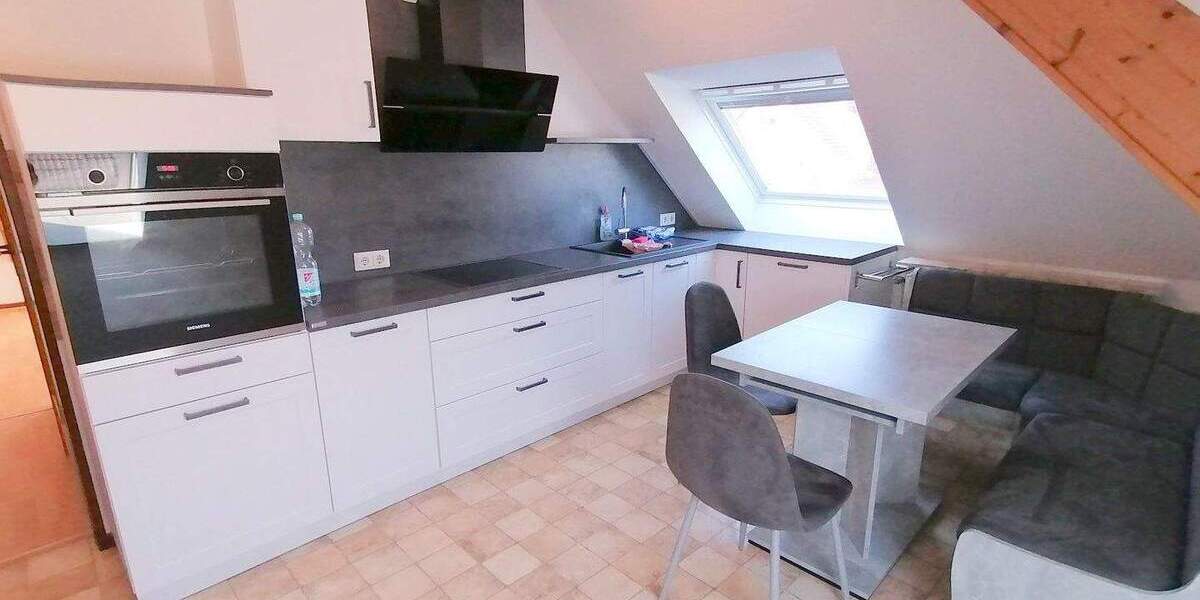 Etagenwohnung Oldenburg Kreyenbrück - 2 Zimmer, 60 m&sup2;, 590&euro; | Angebot:25177262