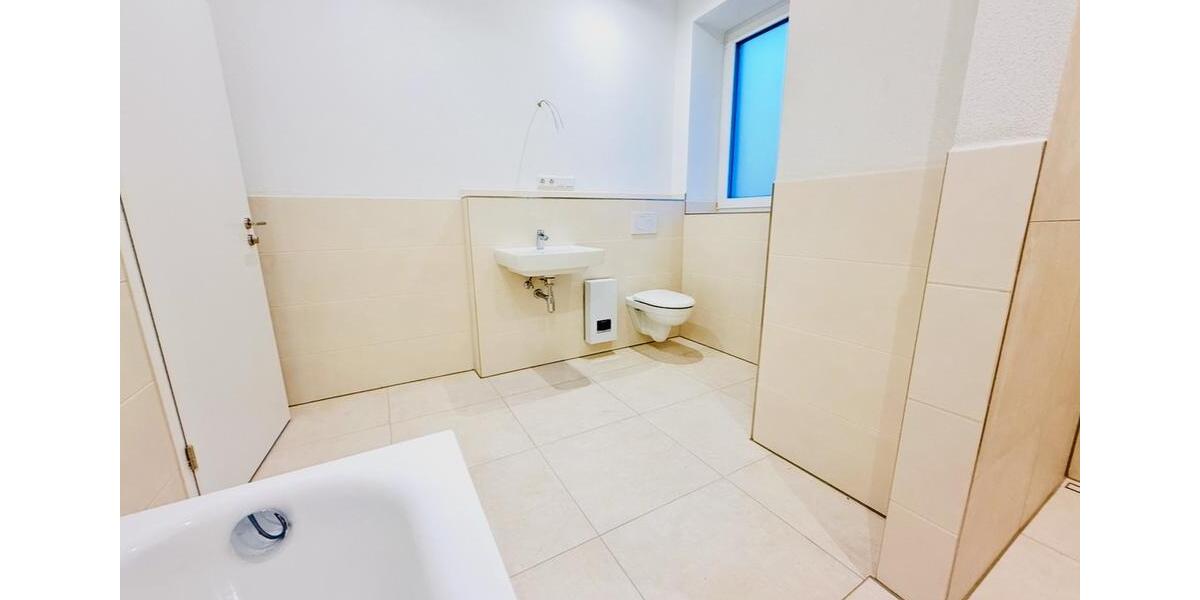 Erdgeschoßwohnung Windsbach - 2 Zimmer, 119 m&sup2;, 1.250&euro; | Angebot:25476087