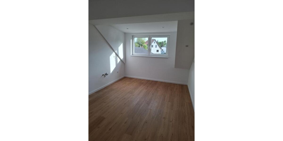 Maisonettenwohnung Petersberg - 3 Zimmer, 100 m&sup2;, 1.295&euro; | Angebot:26656474
