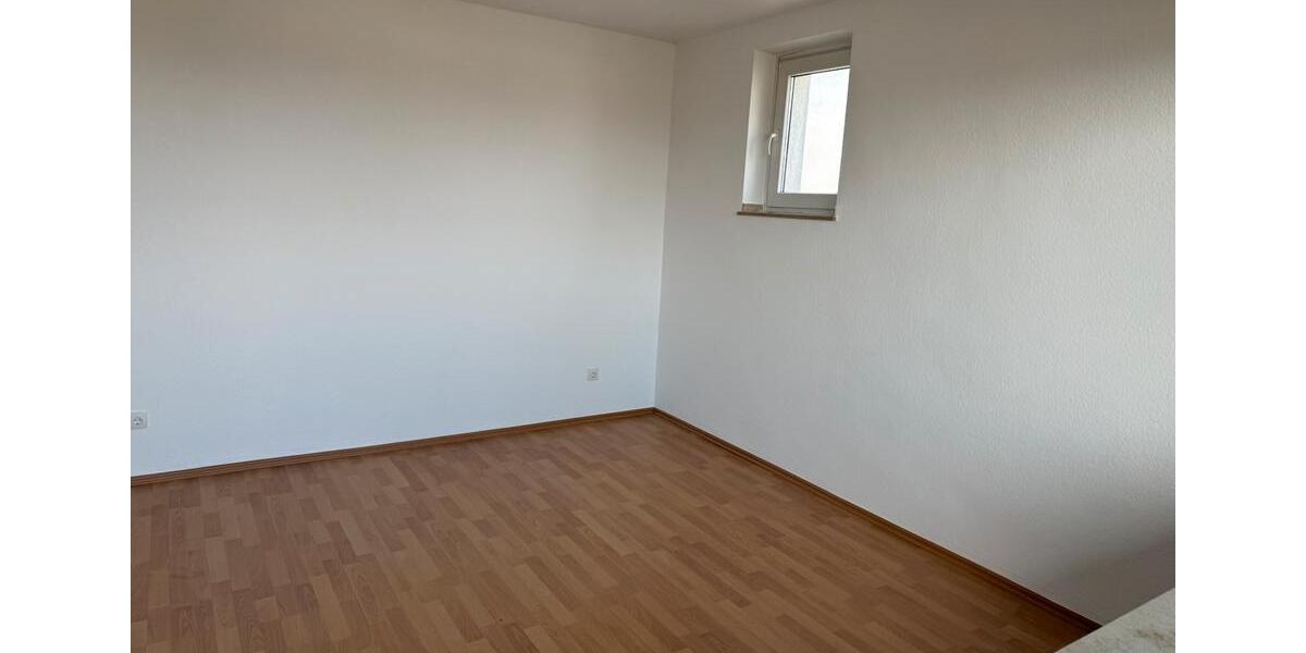 Etagenwohnung Sankt Augustin - 2 Zimmer, 66 m&sup2;, 950&euro; | Angebot:25981163