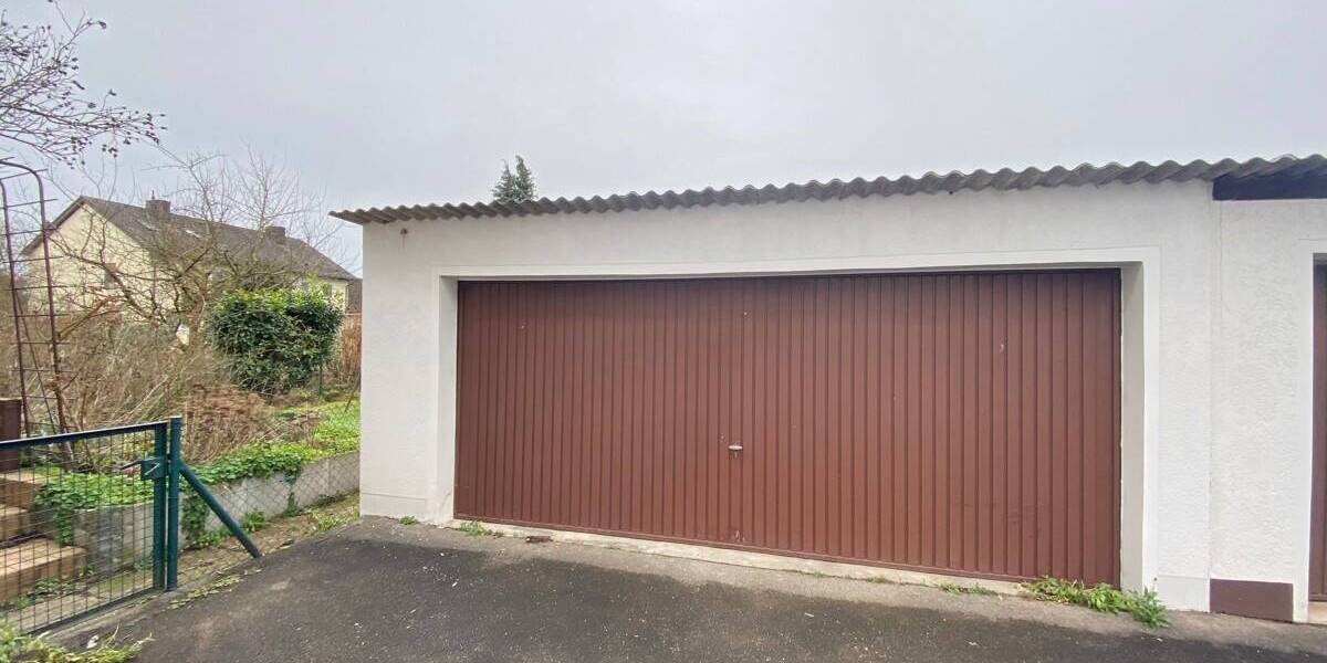 Zimmer Ingolstadt Nordost - 4 Zimmer, 100 m&sup2;, 1.150&euro; | Angebot:26094186