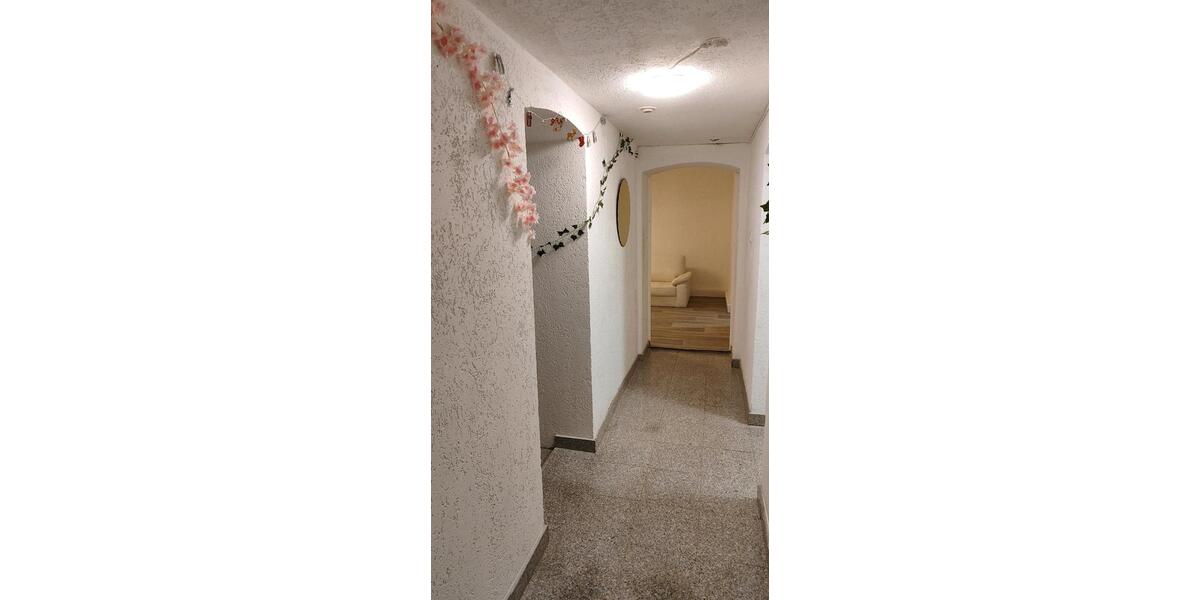 Gewerberaum für Beauty, Kosmetik, Massage, Maniküre zimmer