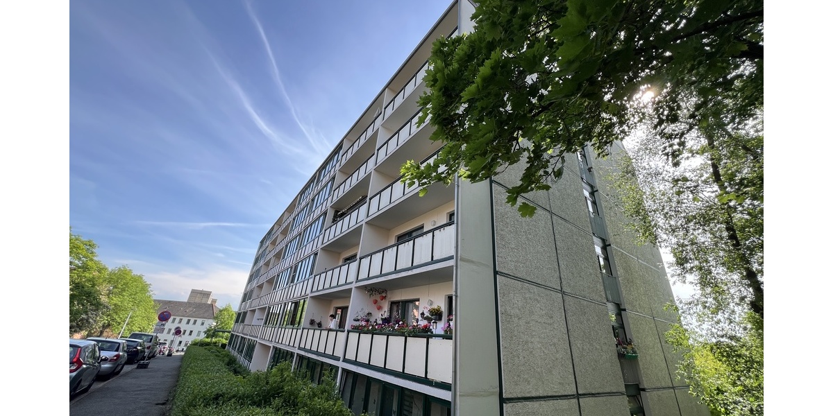 Wohnen mit Mehrwert: 2-Raum-Wohnung mit großzügigem Doppel-Wintergarten in Gera-Bieblach! - Erdgeschoßwohnung Gera Alt-Bieblach | Angebot:26959991
