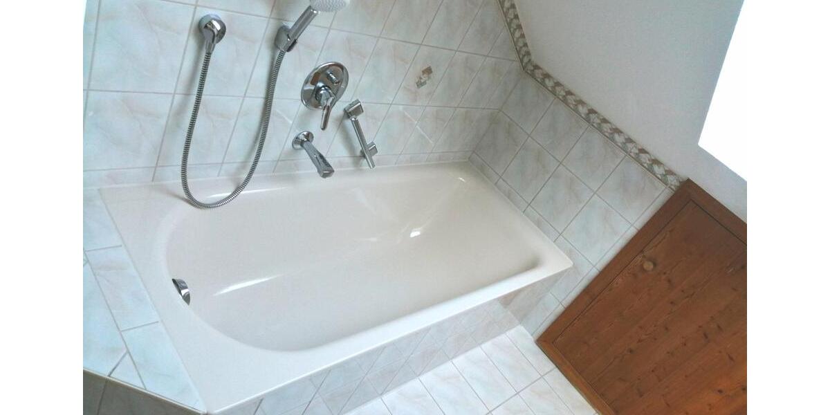 Dachgeschoßwohnung Lauben - 2.5 Zimmer, 63 m&sup2;, 960&euro; | Angebot:26375351