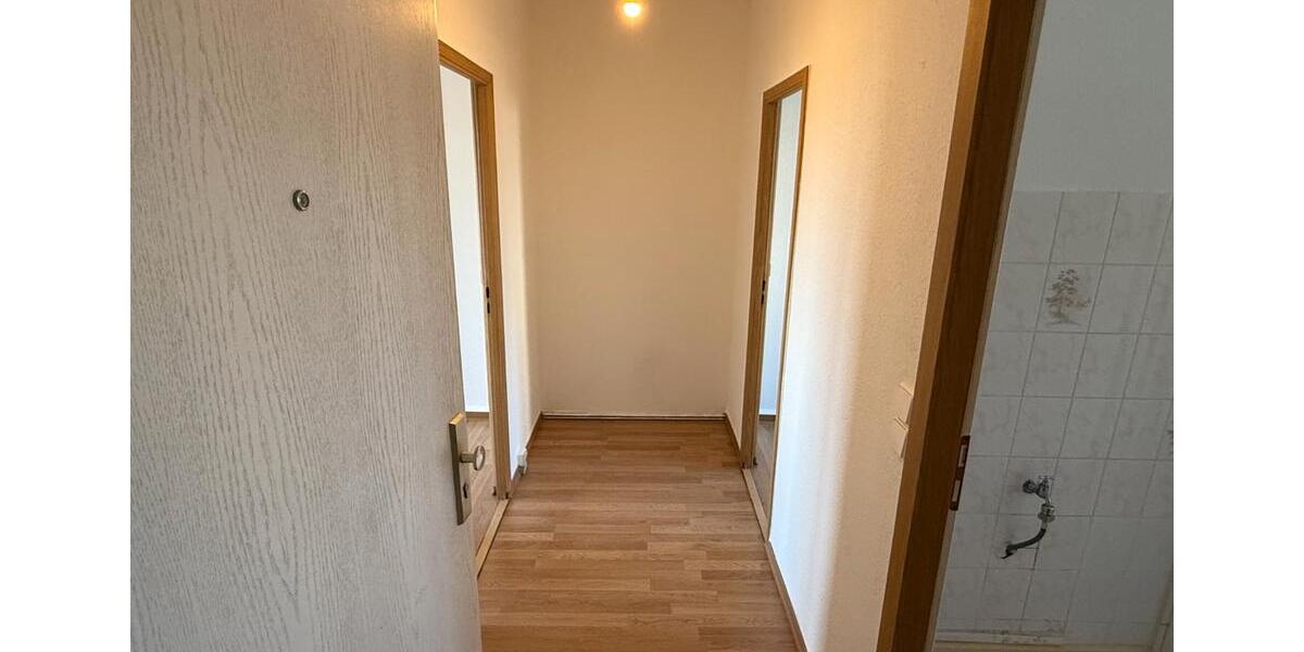 Erdgeschoßwohnung Demmin - 1 Zimmer, 37 m&sup2;, 280&euro; | Angebot:26705595