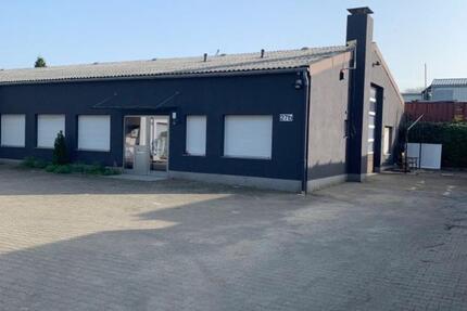 Renovierte Gewerbehalle in Bochum Lager, Büros, Parkplätze zimmer