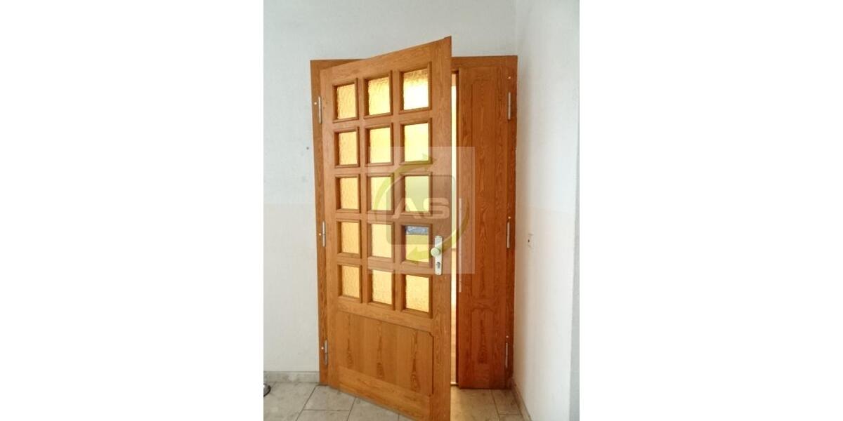 Erdgeschoßwohnung Zwickau - 3 Zimmer, 80 m&sup2;, 499&euro; | Angebot:25902787