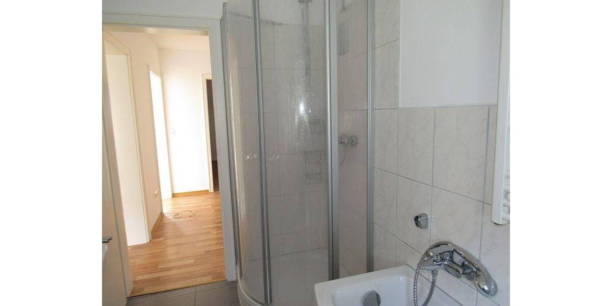 Etagenwohnung Schweinfurt Musikerviertel und amerik. Siedlung - 4 Zimmer, 85 m&sup2;, 680&euro; | Angebot:26929941