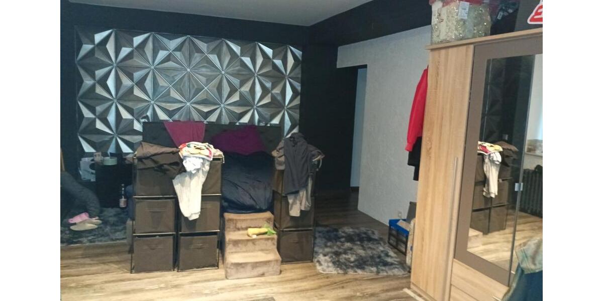 Etagenwohnung Duisburg Essenberg - 2 Zimmer, 128 m&sup2;, 880&euro; | Angebot:26617918