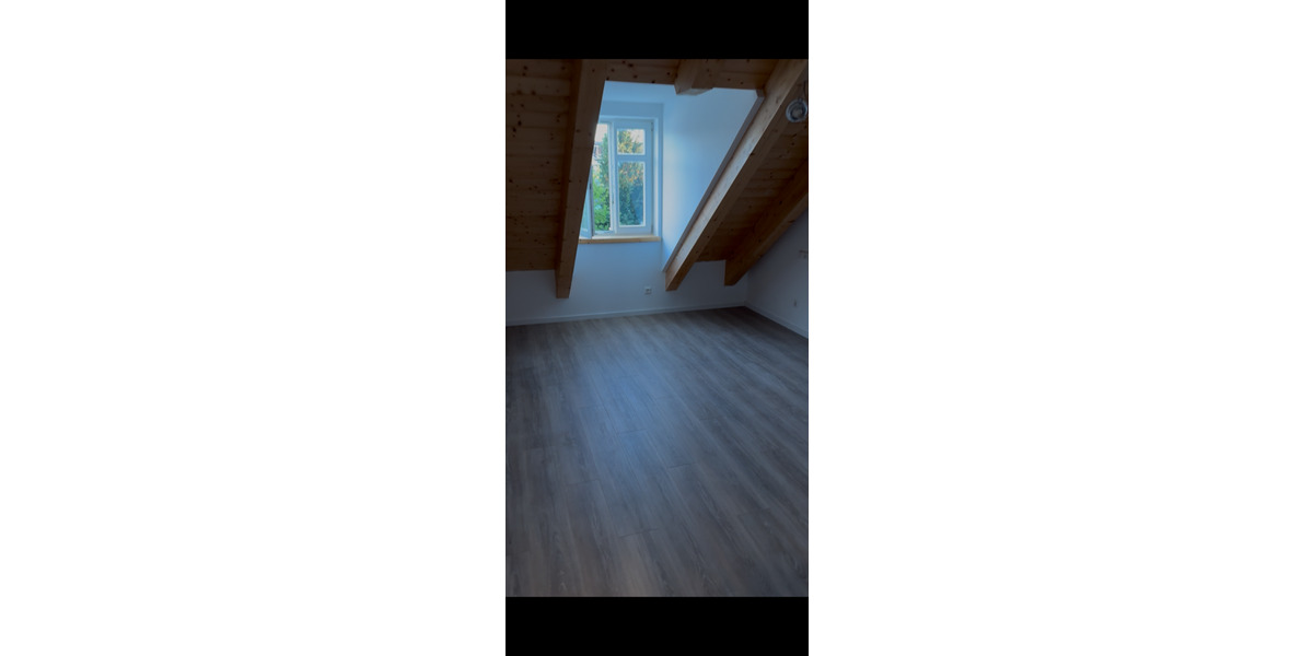 Etagenwohnung Weißenstadt - 3 Zimmer, 73 m&sup2;, 620&euro; | Angebot:25951742