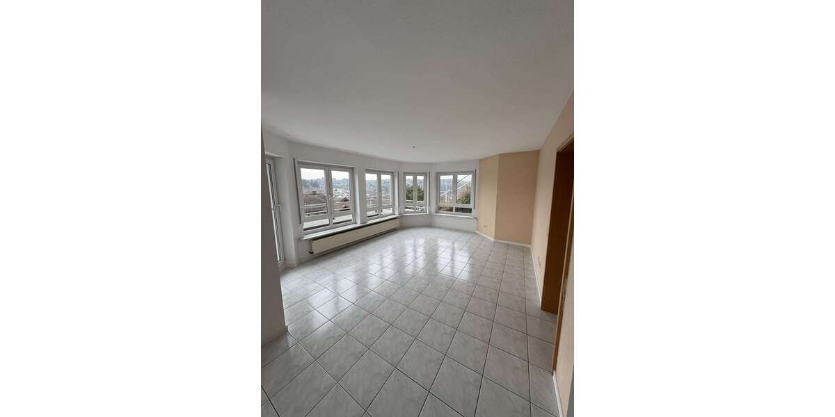 Etagenwohnung Kämpfelbach - 4 Zimmer, 119 m&sup2;, 1.100&euro; | Angebot:23099045