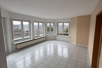 Wohnung Kämpfelbach - 4 Zimmer, 119 m&sup2;, 1.100&euro; | Angebot:23099045