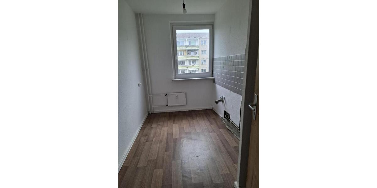 Etagenwohnung Seeland Gatersleben - 4 Zimmer, 72 m&sup2;, 279&euro; | Angebot:20747685