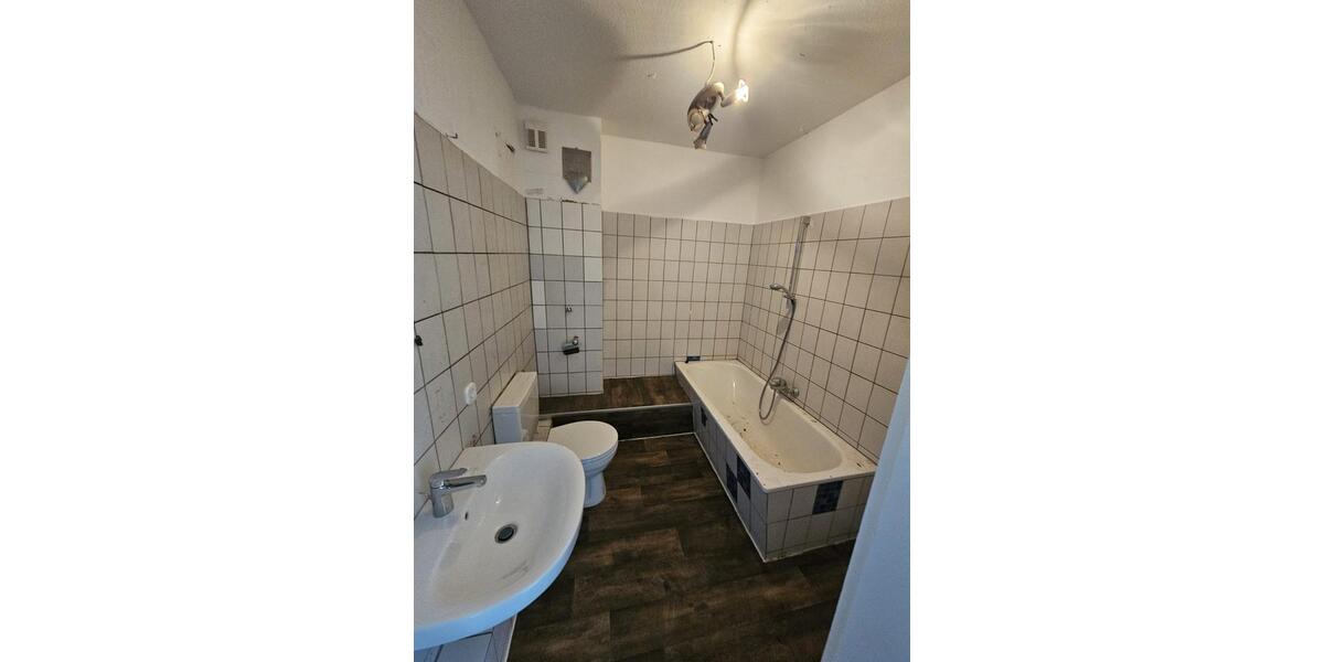 Dachgeschoßwohnung Kleve - 4 Zimmer, 73 m&sup2;, 650&euro; | Angebot:25857353