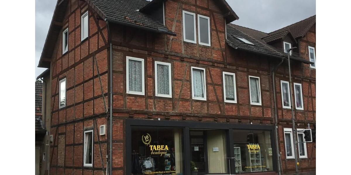 Etagenwohnung Eschershausen - 3 Zimmer, 78 m&sup2;, 380&euro; | Angebot:26235141