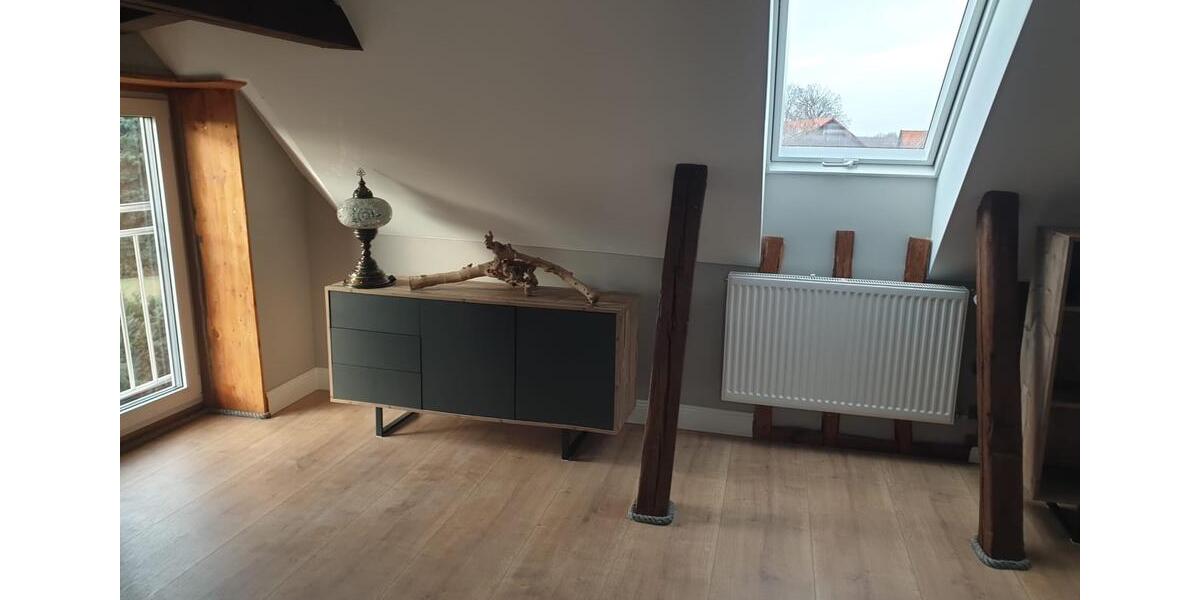 Etagenwohnung Eicklingen - 3 Zimmer, 100 m&sup2;, 1.200&euro; | Angebot:25995447