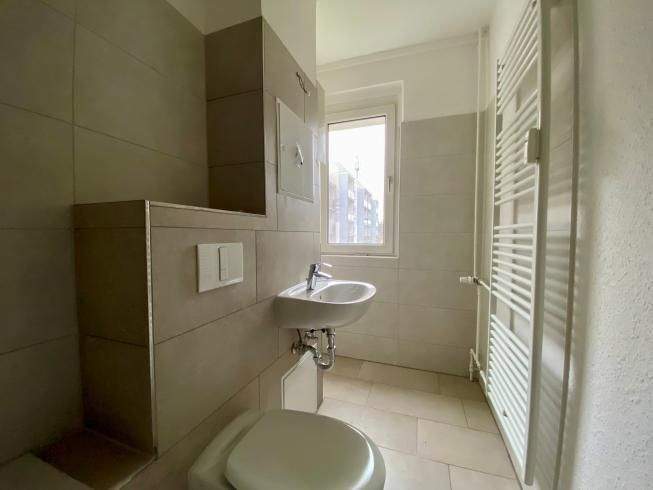 Etagenwohnung Oschersleben Oschersleben - 3 Zimmer, 65 m&sup2;, 329&euro; | Angebot:25781331