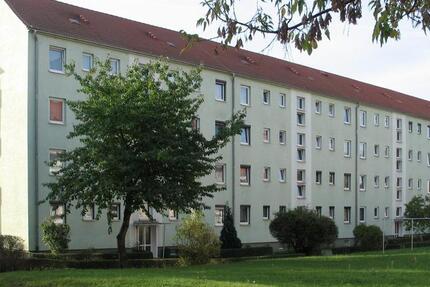 3-RWE im 1. Obergeschoss mit Balkon zimmer