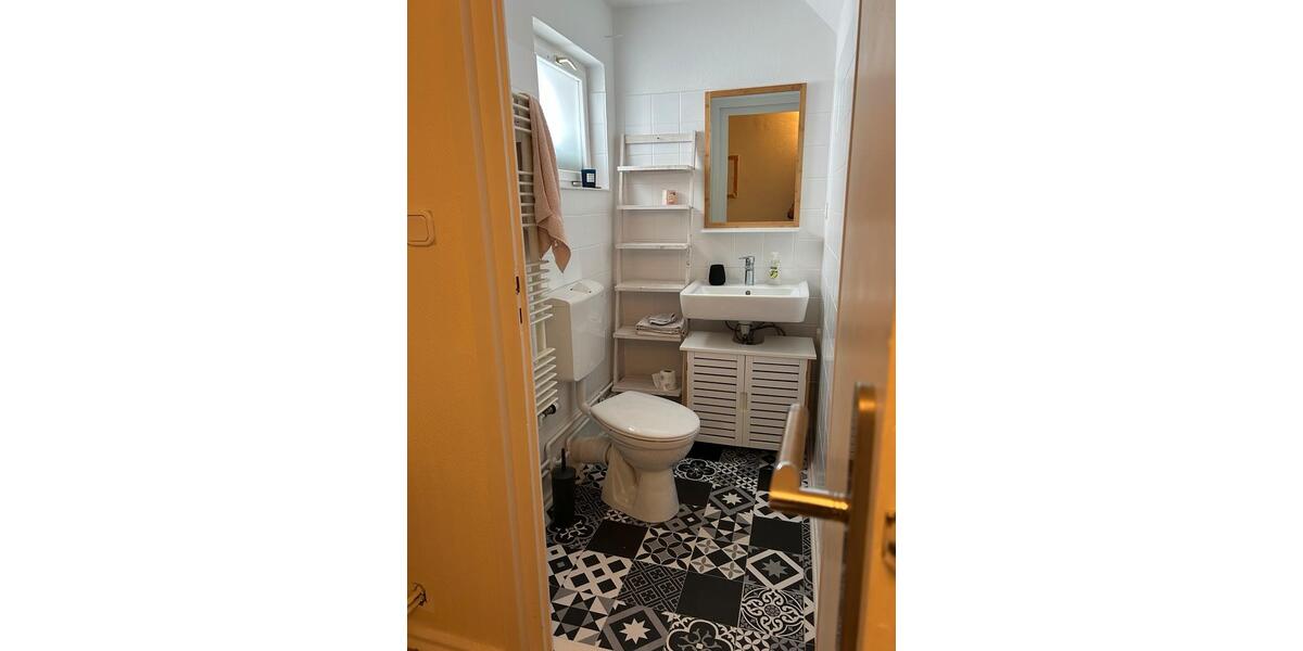 Einfamilienhaus Teltow - 5 Zimmer, 123 m&sup2;, 2.100&euro; | Angebot:26612805