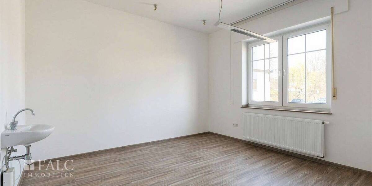 Gewerbeobjekt Eschweiler Röthgen - 6 Zimmer, 1.000&euro; | Angebot:26141228