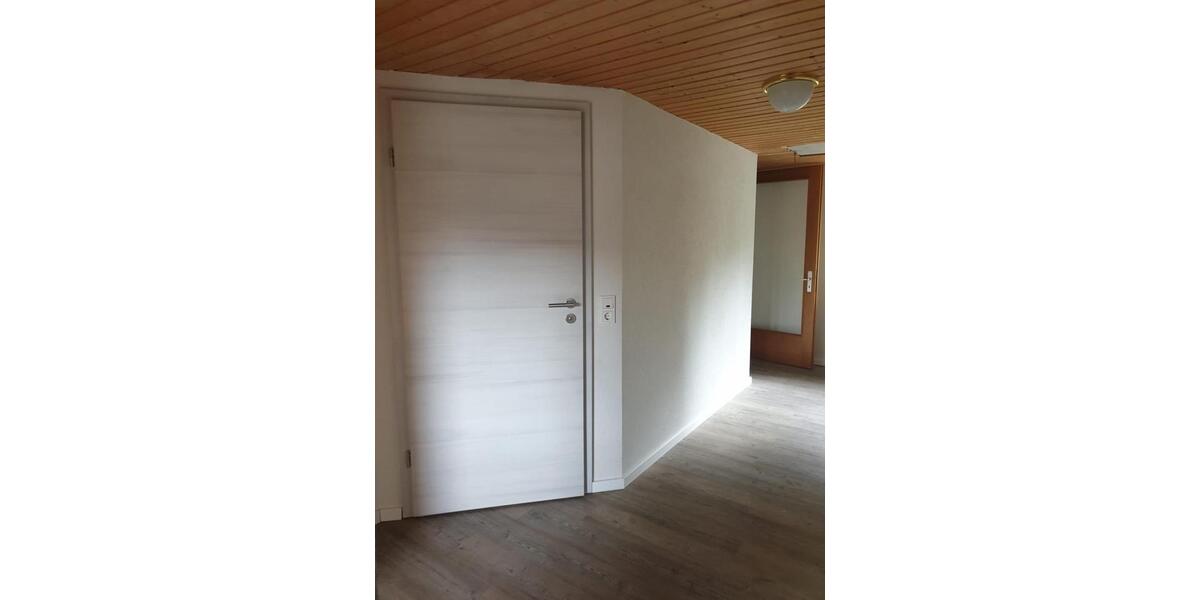 Doppelhaushälfte Steffenberg - 2 Zimmer, 227 m&sup2;, 1.490&euro; | Angebot:23725111