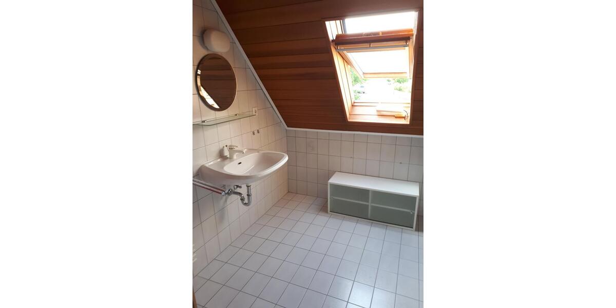 Wohnen auf Zeit Schwabach - 6 Zimmer, 8 m&sup2;, 390&euro; | Angebot:25879004