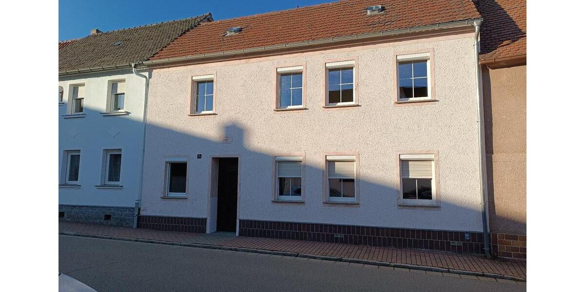 Reihenhaus Wittichenau - 4 Zimmer, 105 m&sup2;, 890&euro; | Angebot:24700201