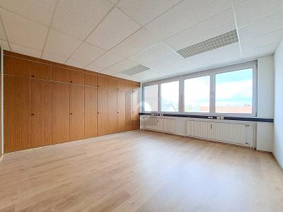 FLEXIBLE FLÄCHE - JE NACH BEDARF - MIT AUFZUG - Gewerbeobjekt München Aubing-Lochhausen-Langwied | Angebot:26956588