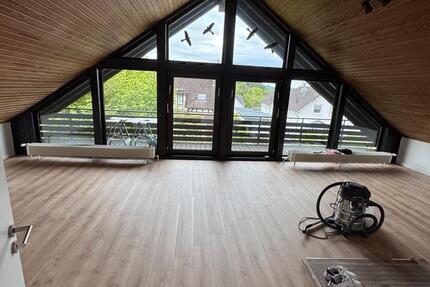 Wohnung Kreuztal - 2 Zimmer, 75 m&sup2;, 750&euro; | Angebot:26691978