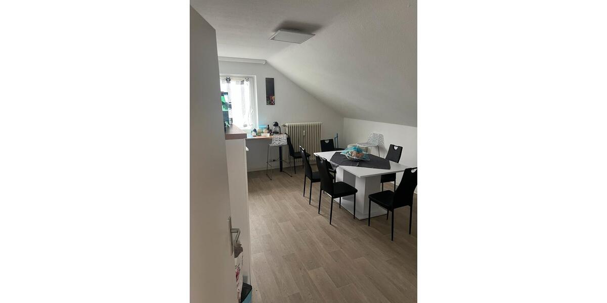 Wohnen auf Zeit Lemgo - 3 Zimmer, 70 m&sup2;, 400&euro; | Angebot:24520284