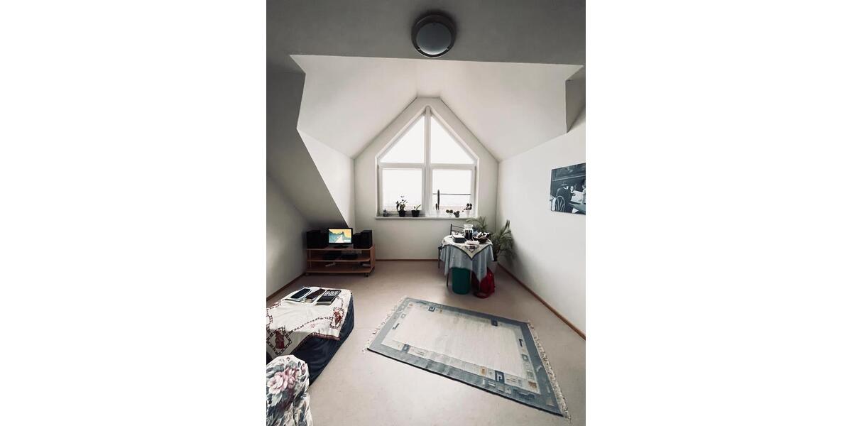 Dachgeschoßwohnung Bad Kissingen - 2 Zimmer, 40 m&sup2;, 350&euro; | Angebot:26612621