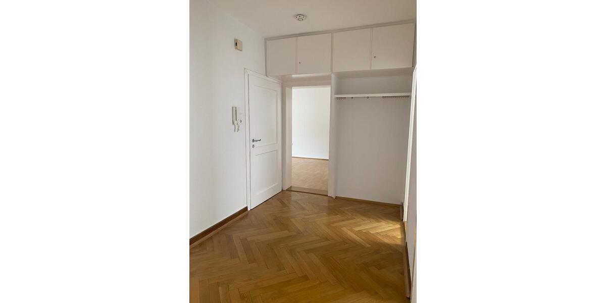 Etagenwohnung Hildesheim - 4 Zimmer, 83 m&sup2;, 798&euro; | Angebot:23808195