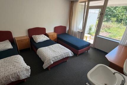 Wohnen auf Zeit Bad Salzuflen Biemsen-Ahmsen - 3 Zimmer, 40 m&sup2;, 40&euro; | Angebot:26706839