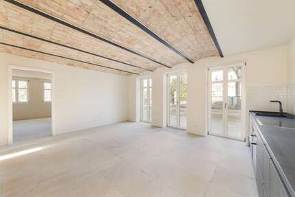 Wohnung Buckow - 2 Zimmer, 70 m&sup2;, 1.250&euro; | Angebot:26003413